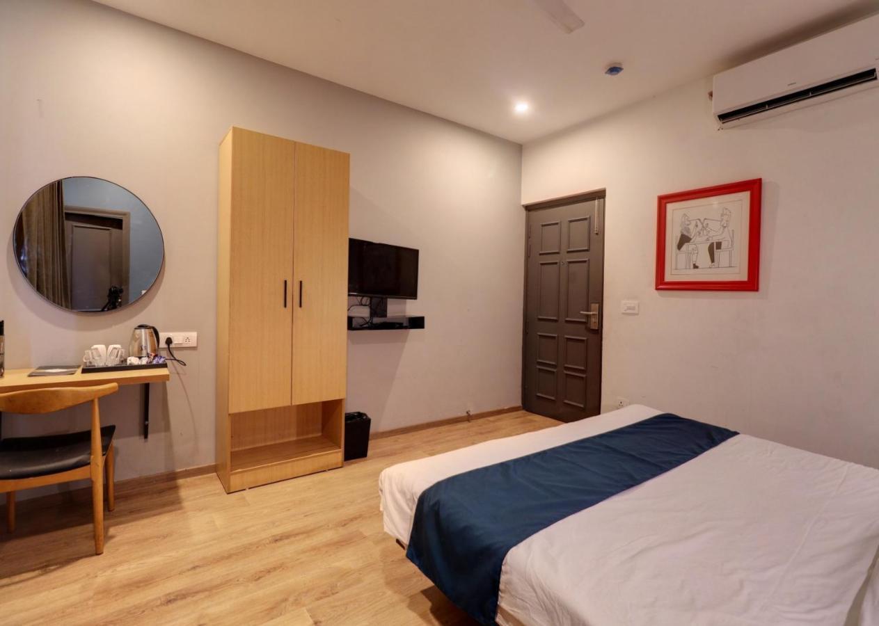 Hotel Mystic Falls Jaipur Ngoại thất bức ảnh