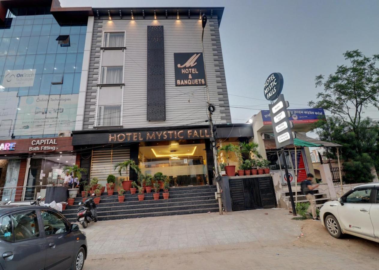 Hotel Mystic Falls Jaipur Ngoại thất bức ảnh