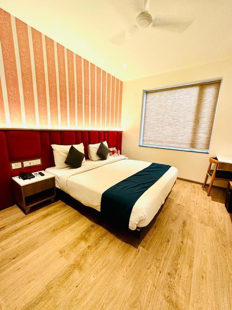 Hotel Mystic Falls Jaipur Ngoại thất bức ảnh